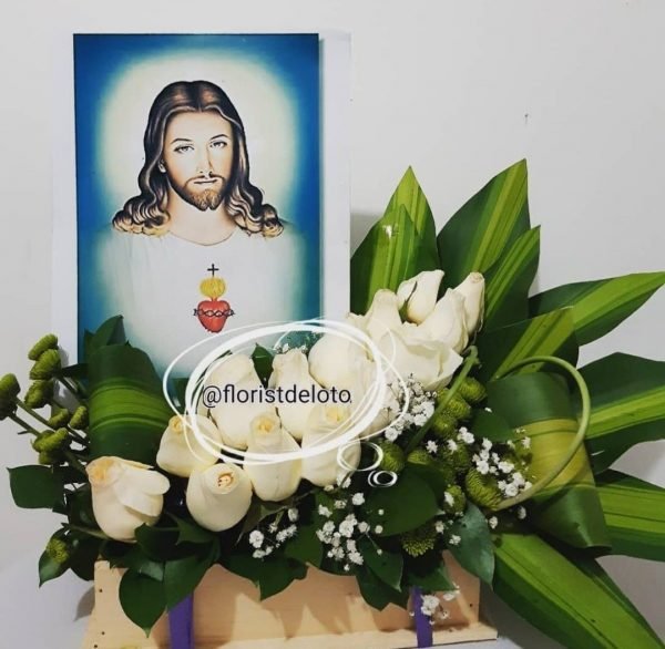 Envío de arreglos fúnebres y ramos de condolencias a Medellin