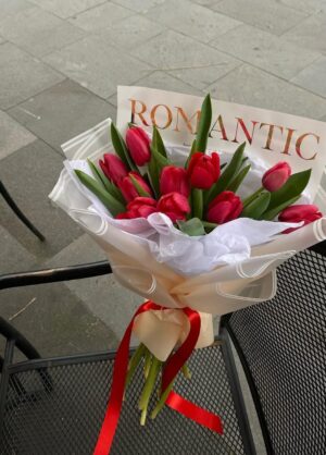 RAMOS DE TULIPANES MEDELLIN